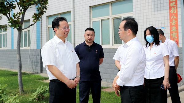 鄭州市委常委、市紀委書記杜新軍一行蒞臨鄭鍋調研指導工作
