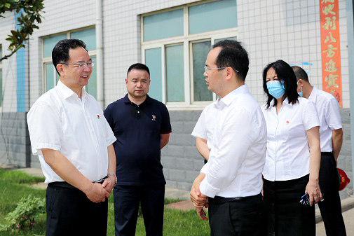 鄭州市委常委、市紀委書記杜新軍一行蒞臨鄭鍋調研指導工作